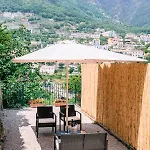 Holiday home Angelina's House *
